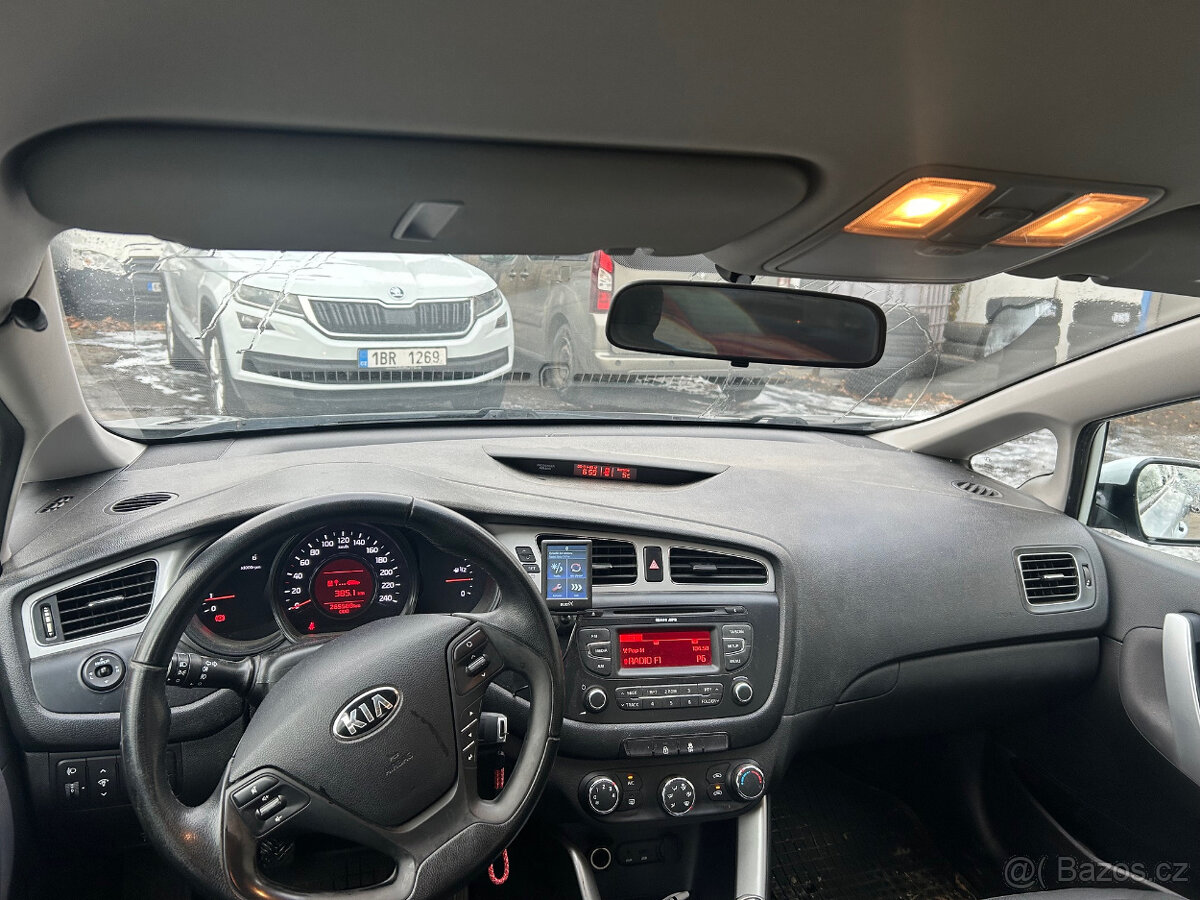 Kia Ceed r.v. 2014 1,6CRDi 94Kw - 9