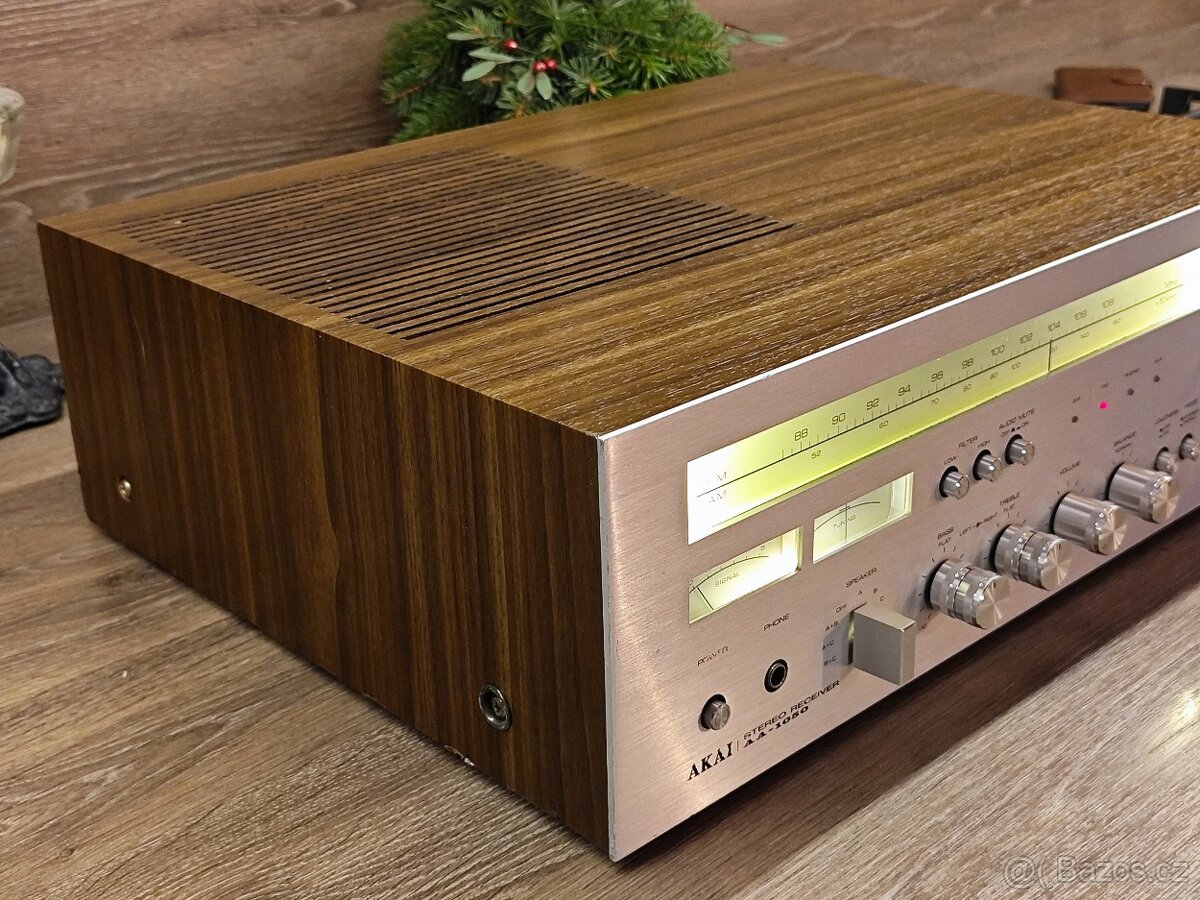 AKAI AA-1050 receiver, TOP model - 9