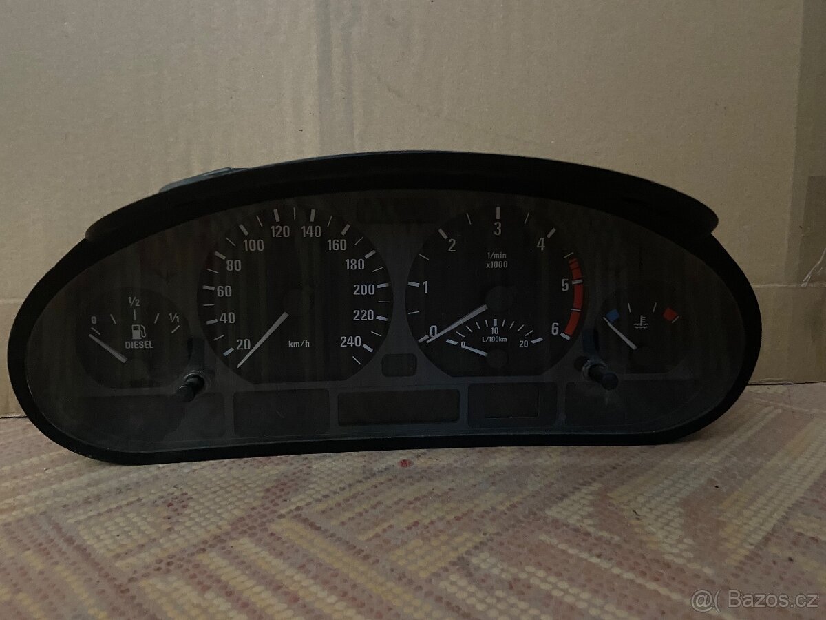Budíky z e46 - 9