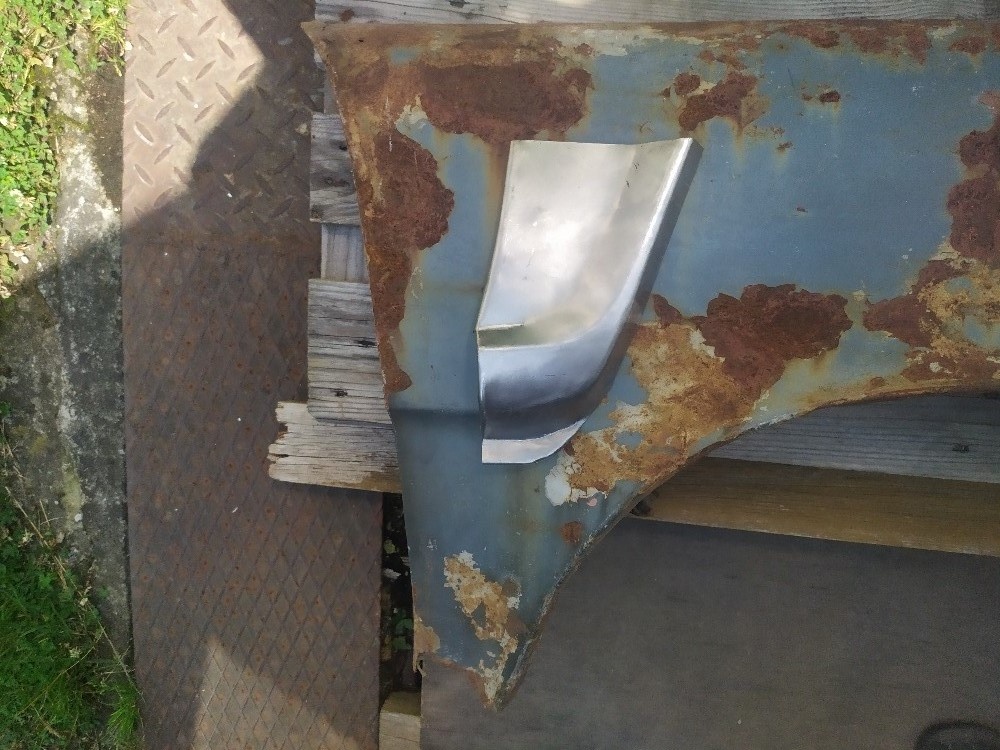 škoda 110 R 100 L 110 LS blatníky - 9