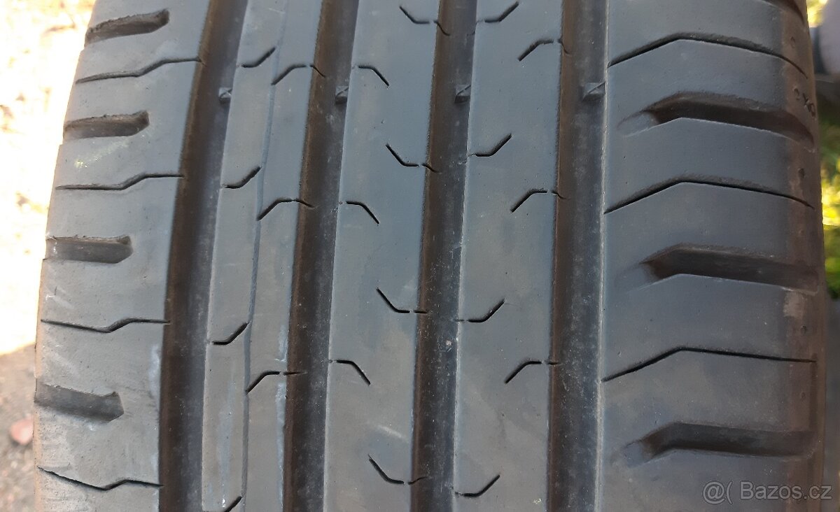 sada original VW Golf 8 R17 a Skoda Audi Seat letni pneu - 9