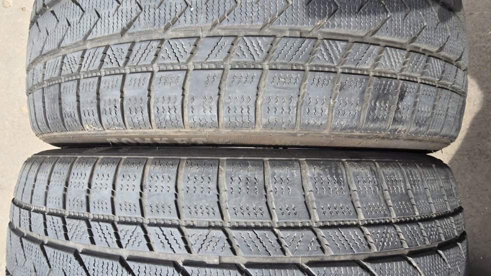 Zimní pneu 245/40/19 Tomket - 9
