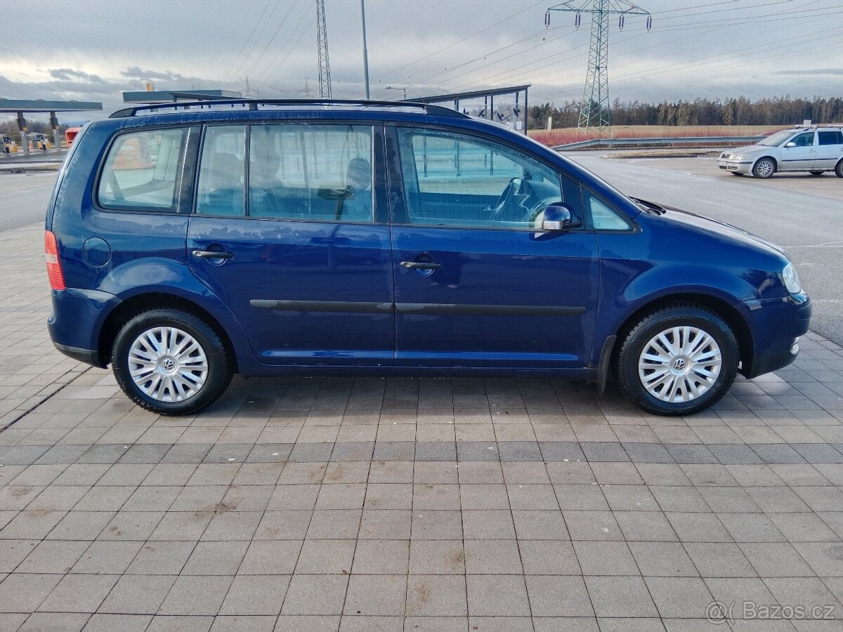 VW Touran 1.9 TDI 74 kW Klima - 9