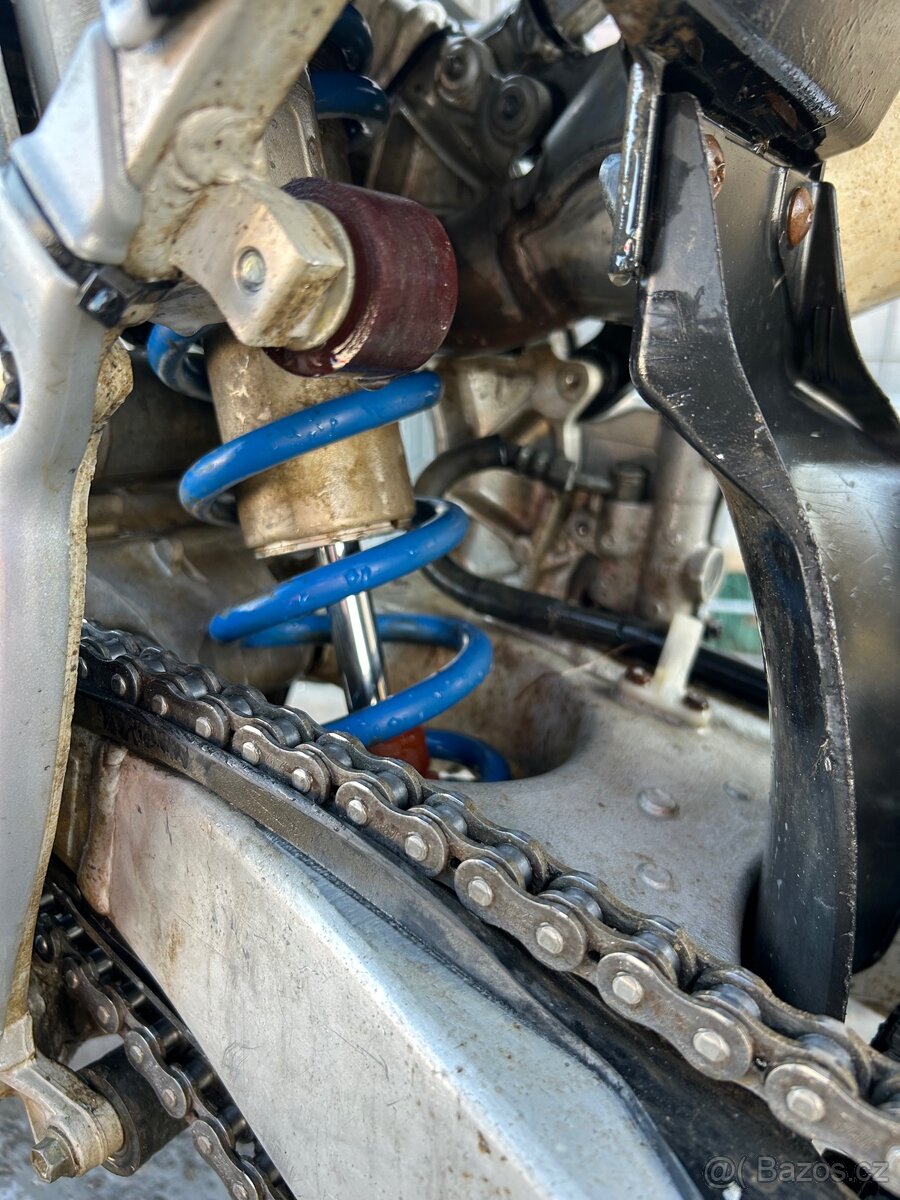 Yamaha yz250f rok 2021 - 9