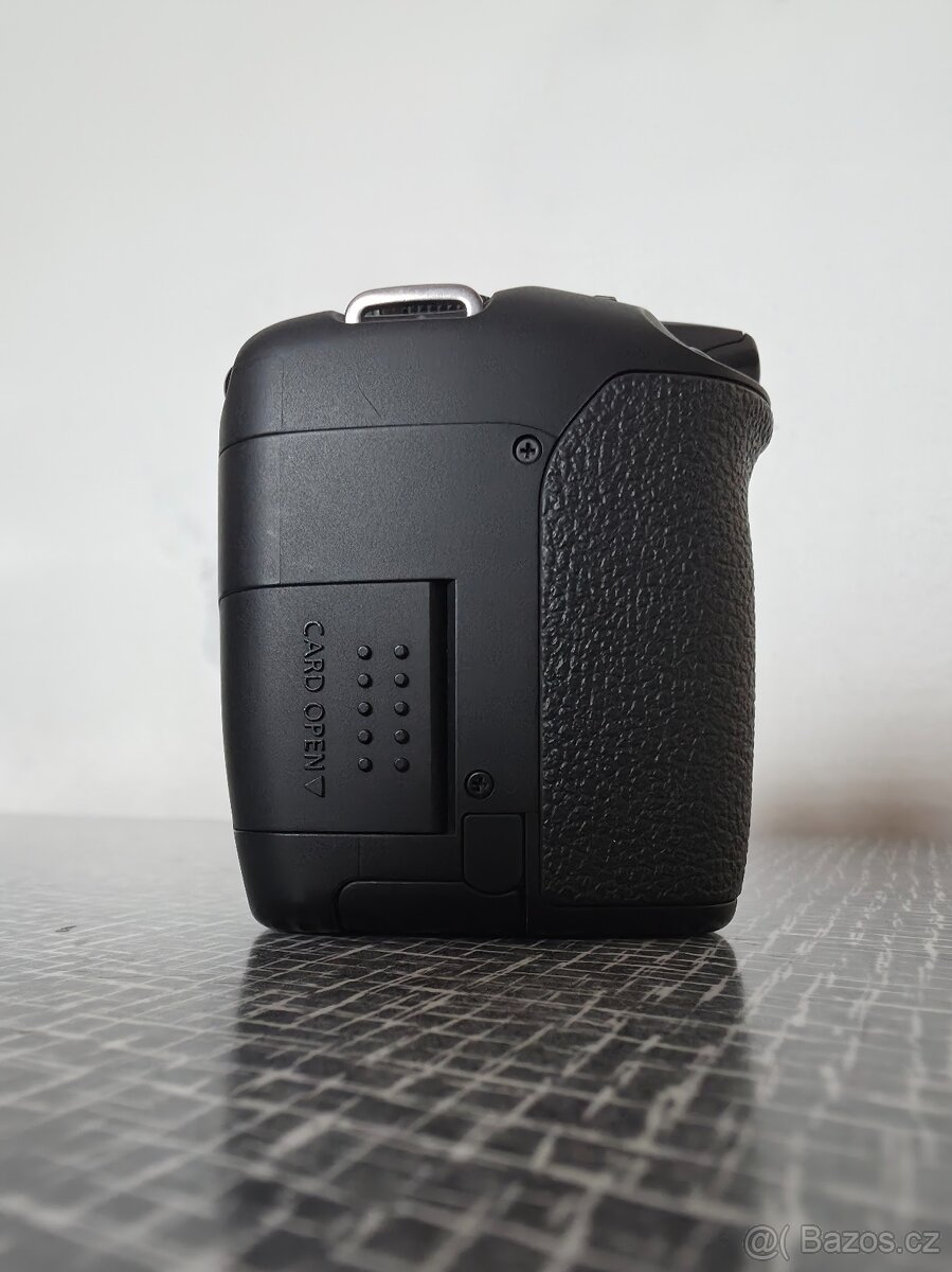 Tělo Canon EOS 500D - 9