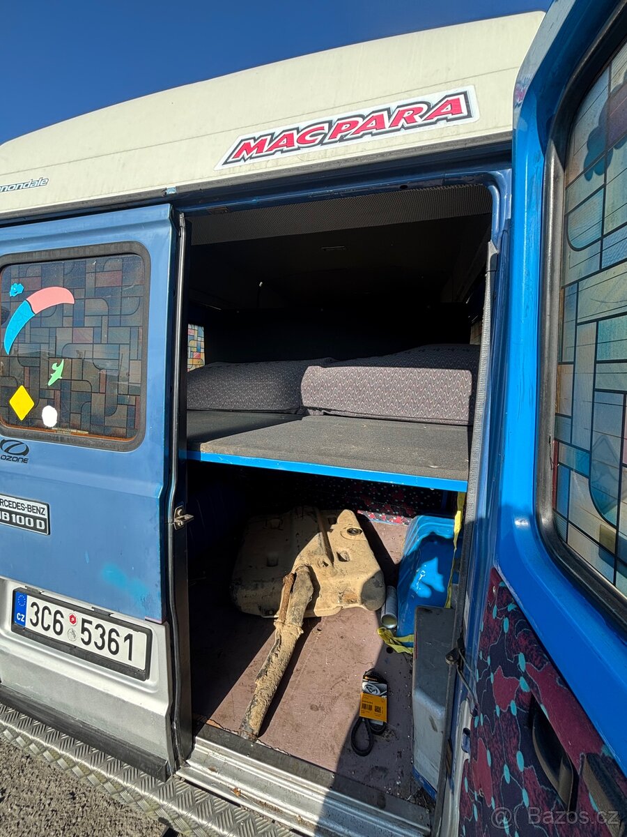 Mercedes MB 100D - 9