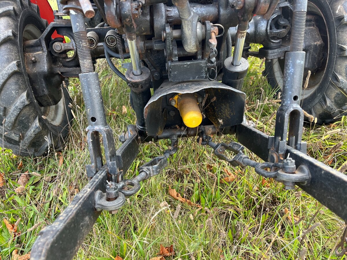 prodám traktor BELARUS 320.4 4x4 - 9