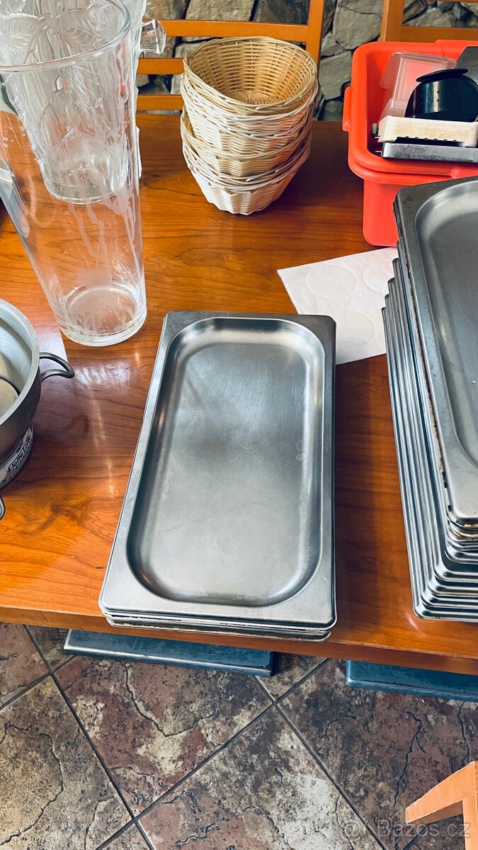 Talíře, gastro nádoby,použité - 9