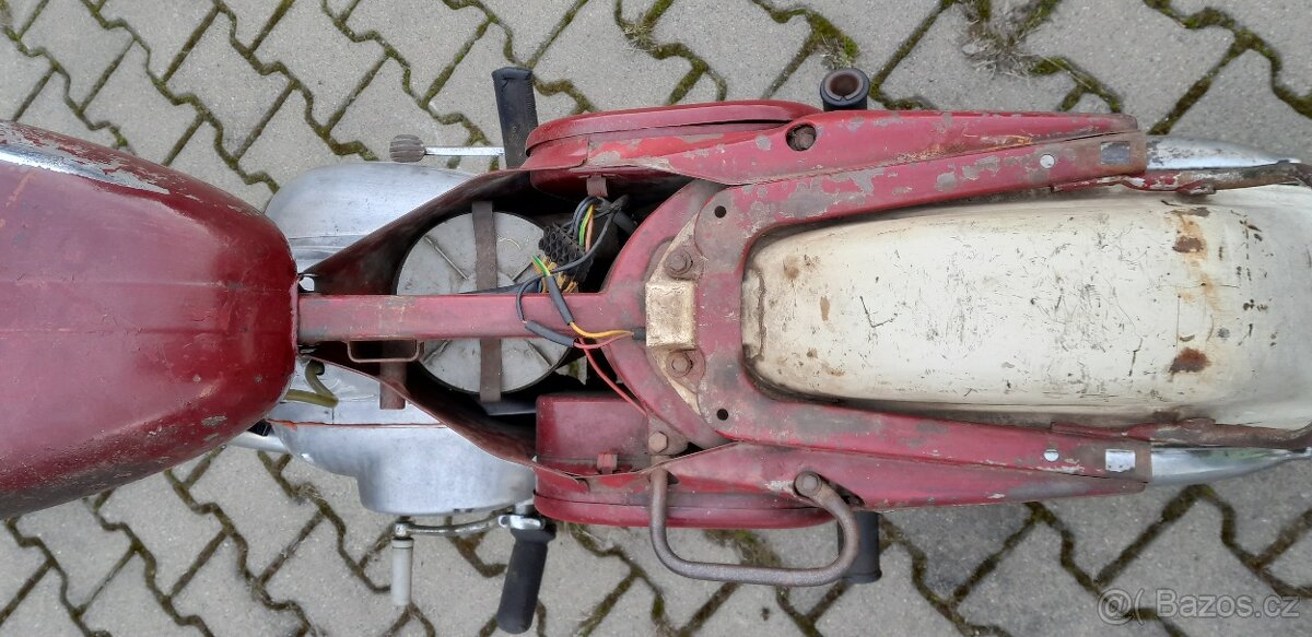 Jawa 250 automatic - 9