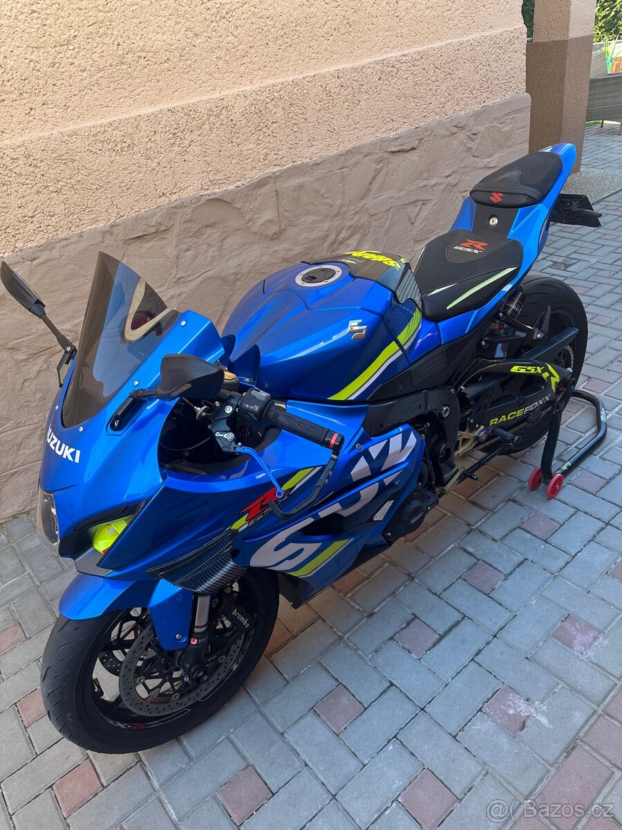 Suzuki gsxr 1000 - 9