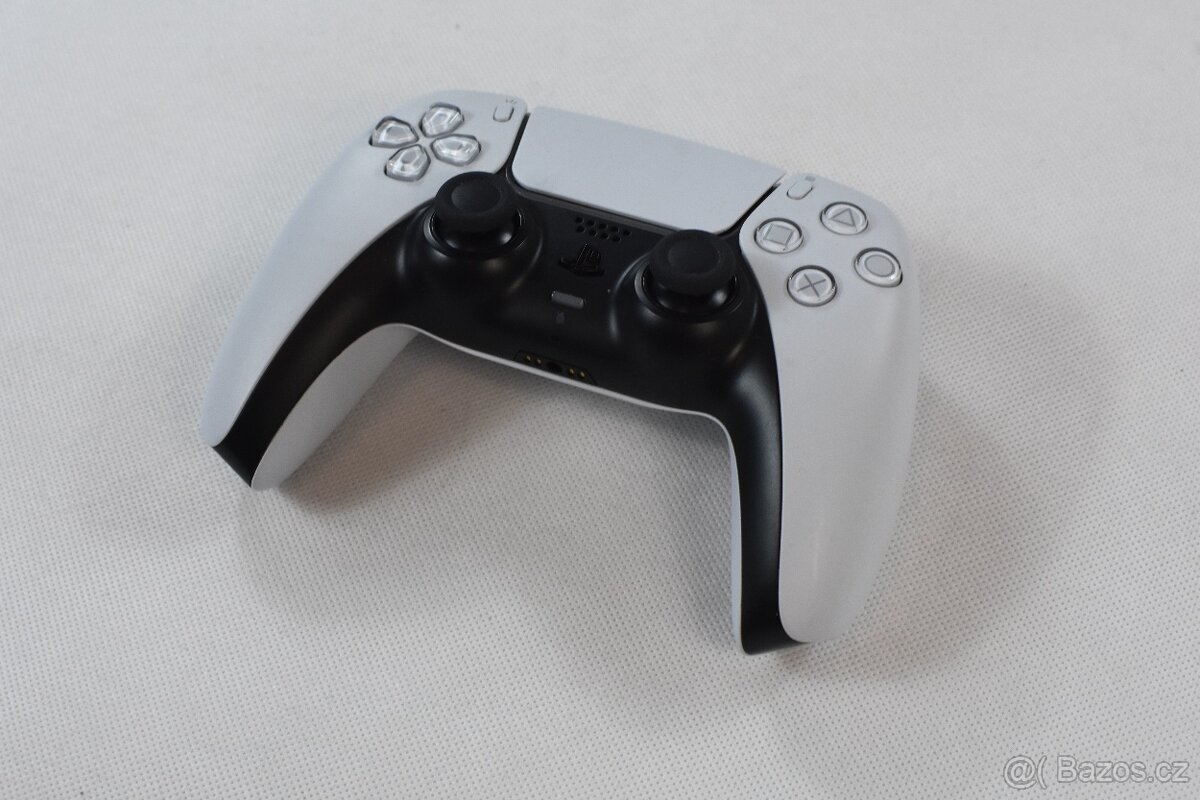 Sony PlayStation 5 (Slim) Zánovní, rok záruka. - 9