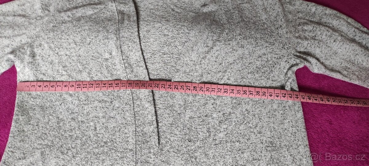 Dámský svetřík, velikost S - 9