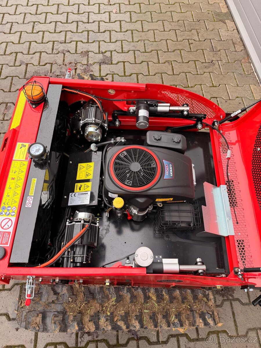 Profesionální - Dálkově ovládaná sekačka na trávu ZANON - 9