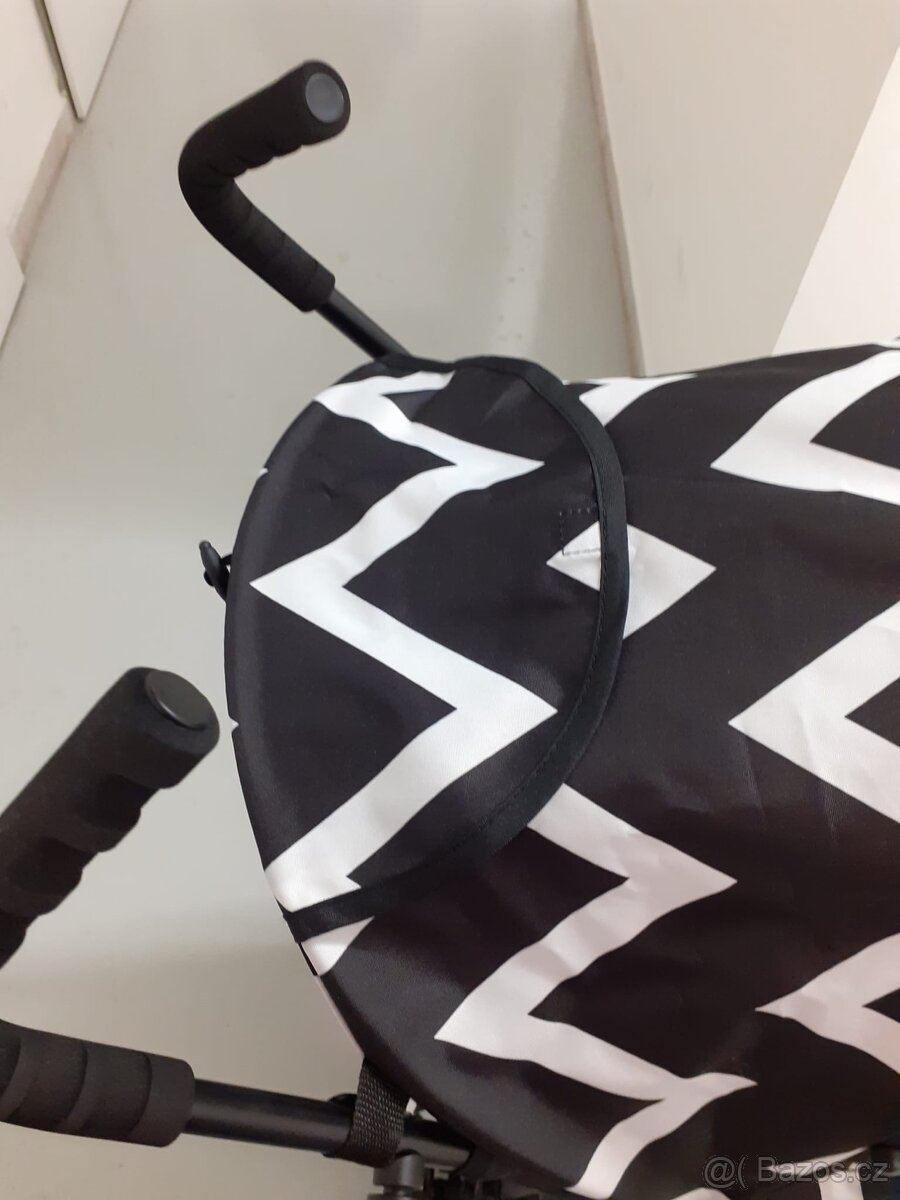 Polohovací kočárek/golfky - 9