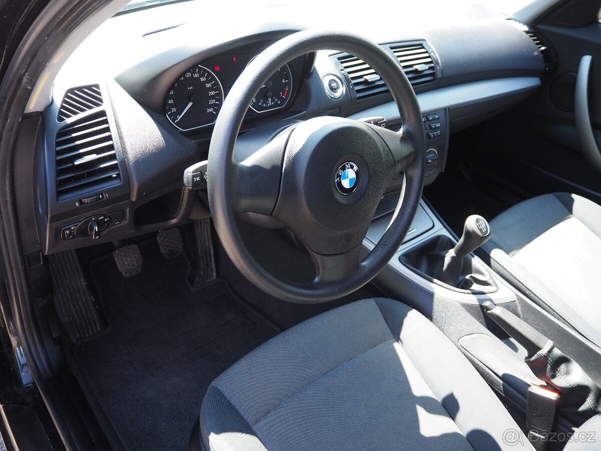 BMW Řada 1 116i KLIMA, vyhř. sedadla - 9