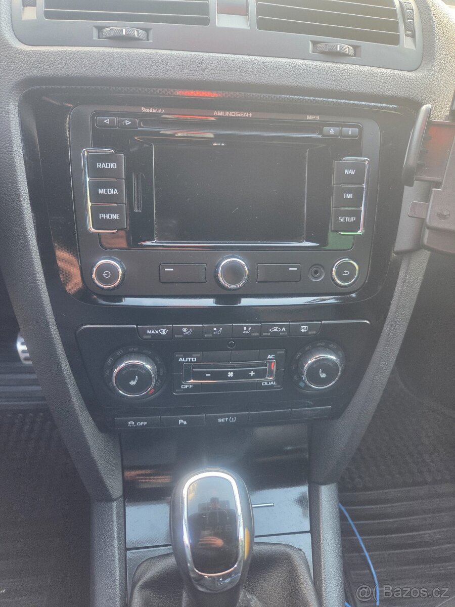 Škoda octavia rs 2.0.tdi 125kw - 9