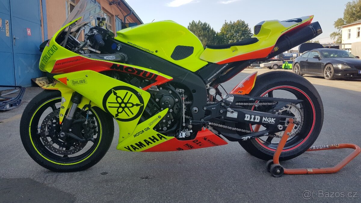 Yamaha r1 Okruhovka - 9