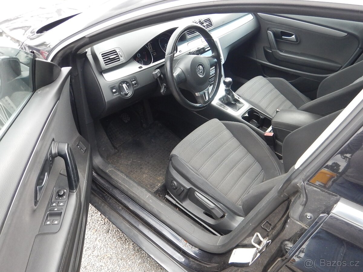 VW Passat CC 2.0 TDI, DIGIKLIMA - 9