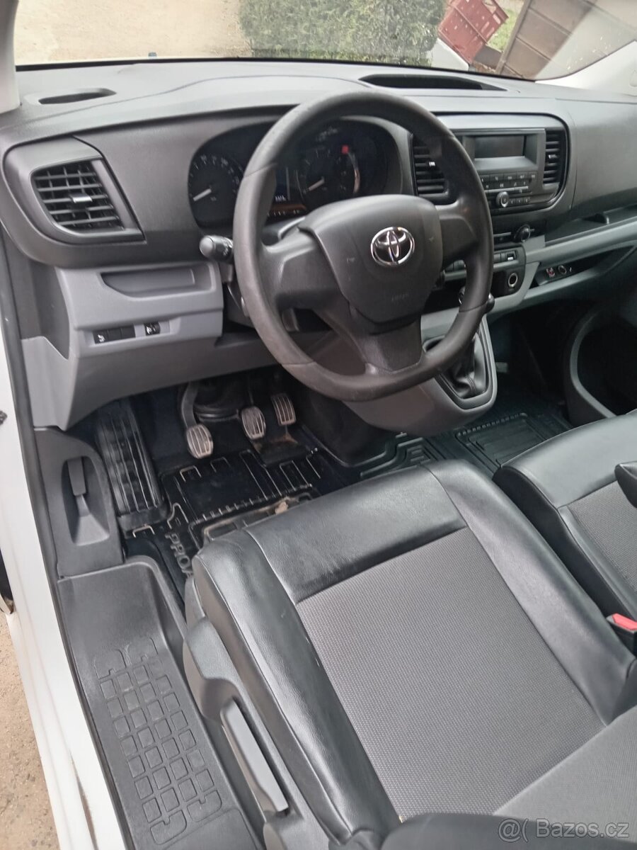 Toyota proace 2.0 90kw 2018 - 9