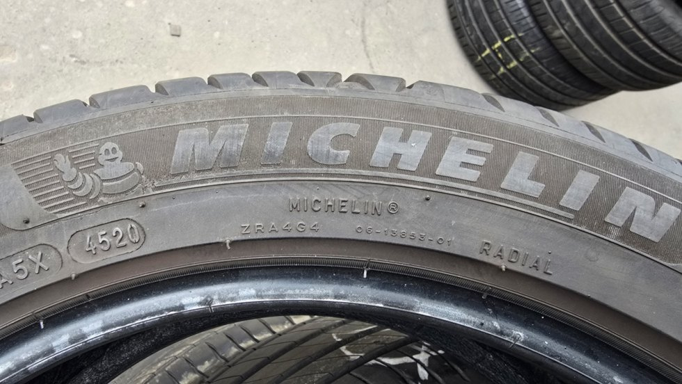 Letní pneu 215/50/17 Michelin - 9