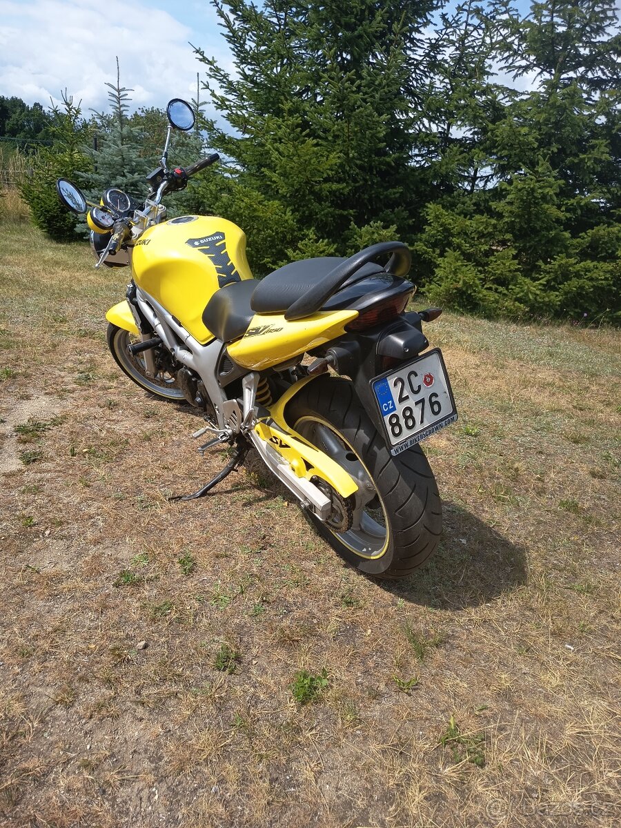 Suzuki SV650N - 9