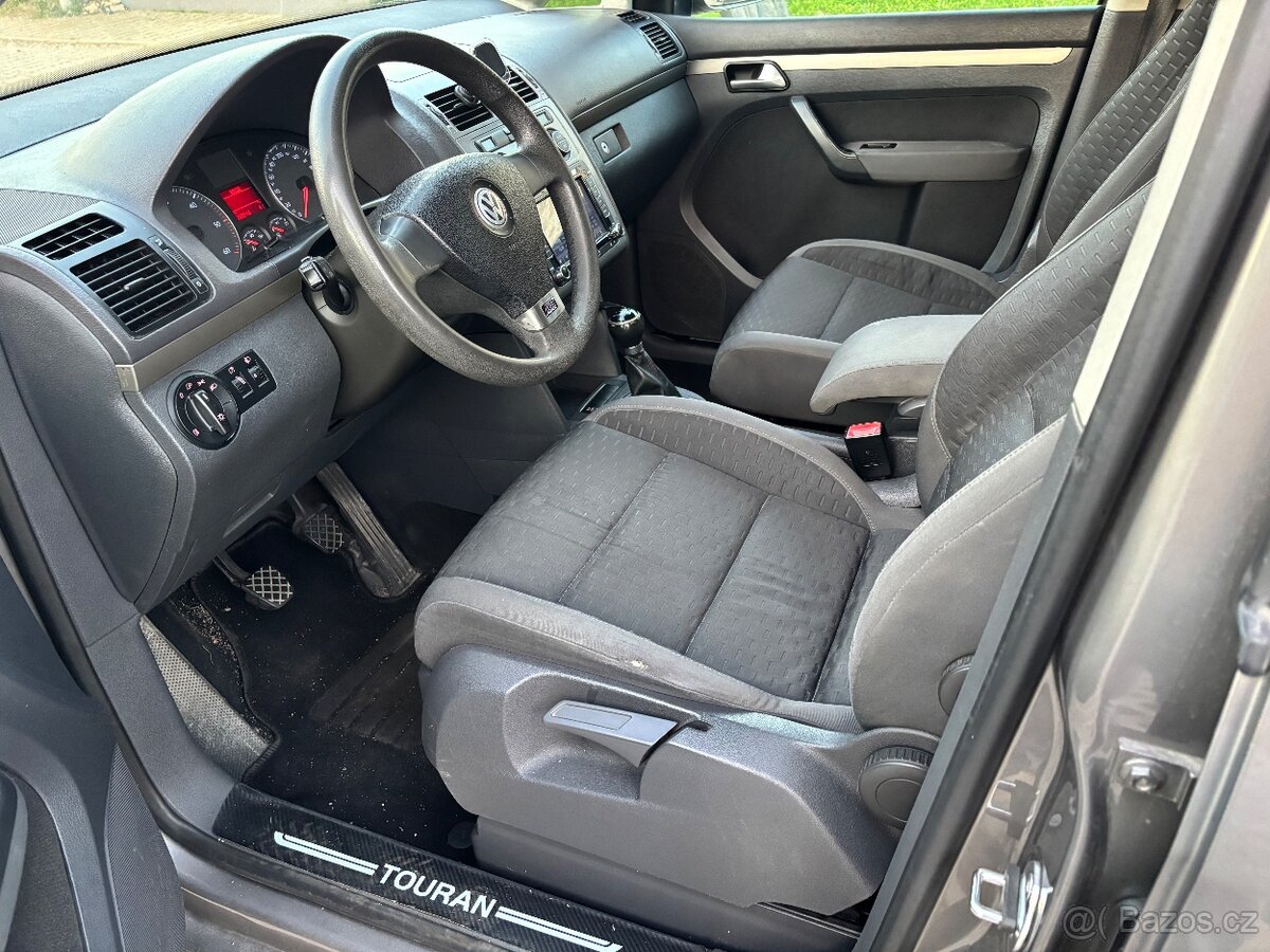 Touran 2007, 7 MIST, 1.9 77kw Manual - 9