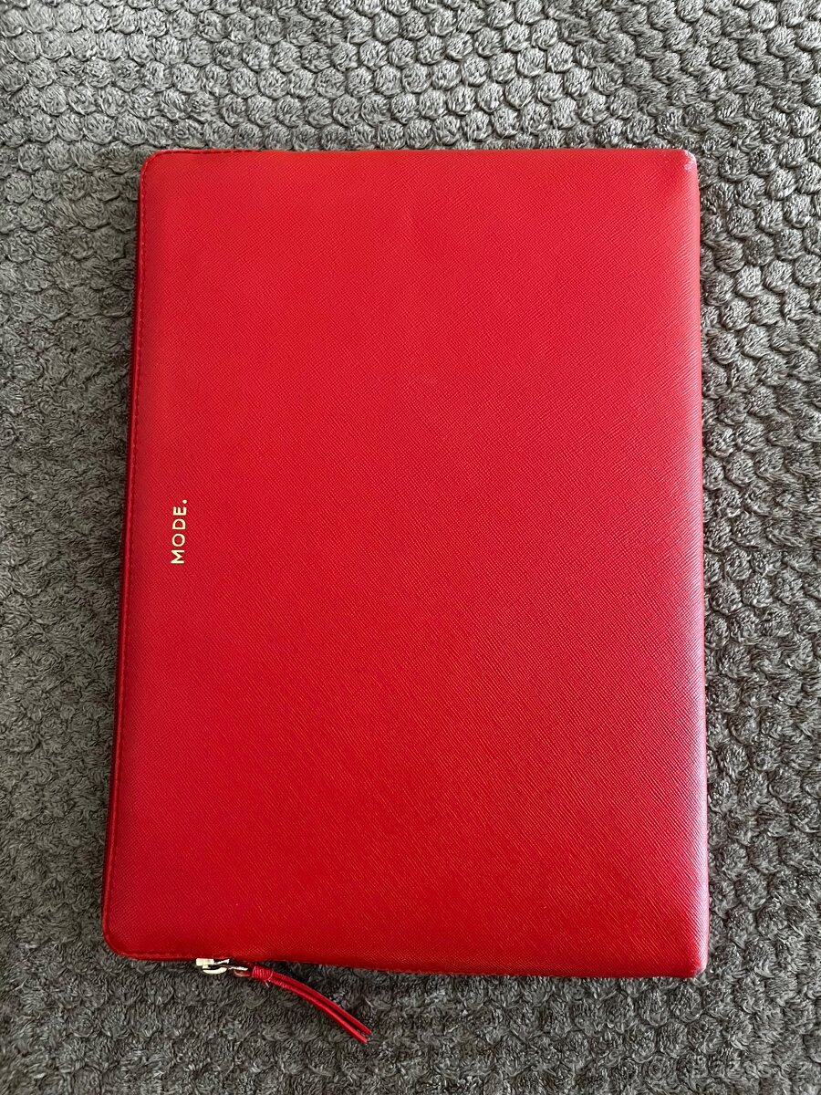 MacBook Pro 16GB 256GB (13”) - 9