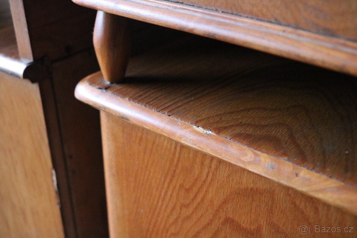 Noční stolky / secese / 20. léta 20. století - 9