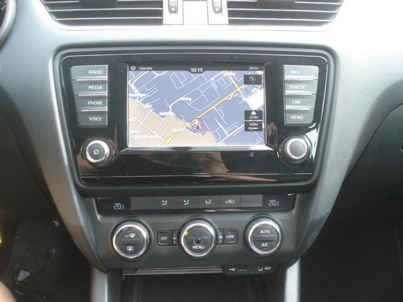 Škoda Octavia 1.4 TSi CNG NAVI G-TEC - 9