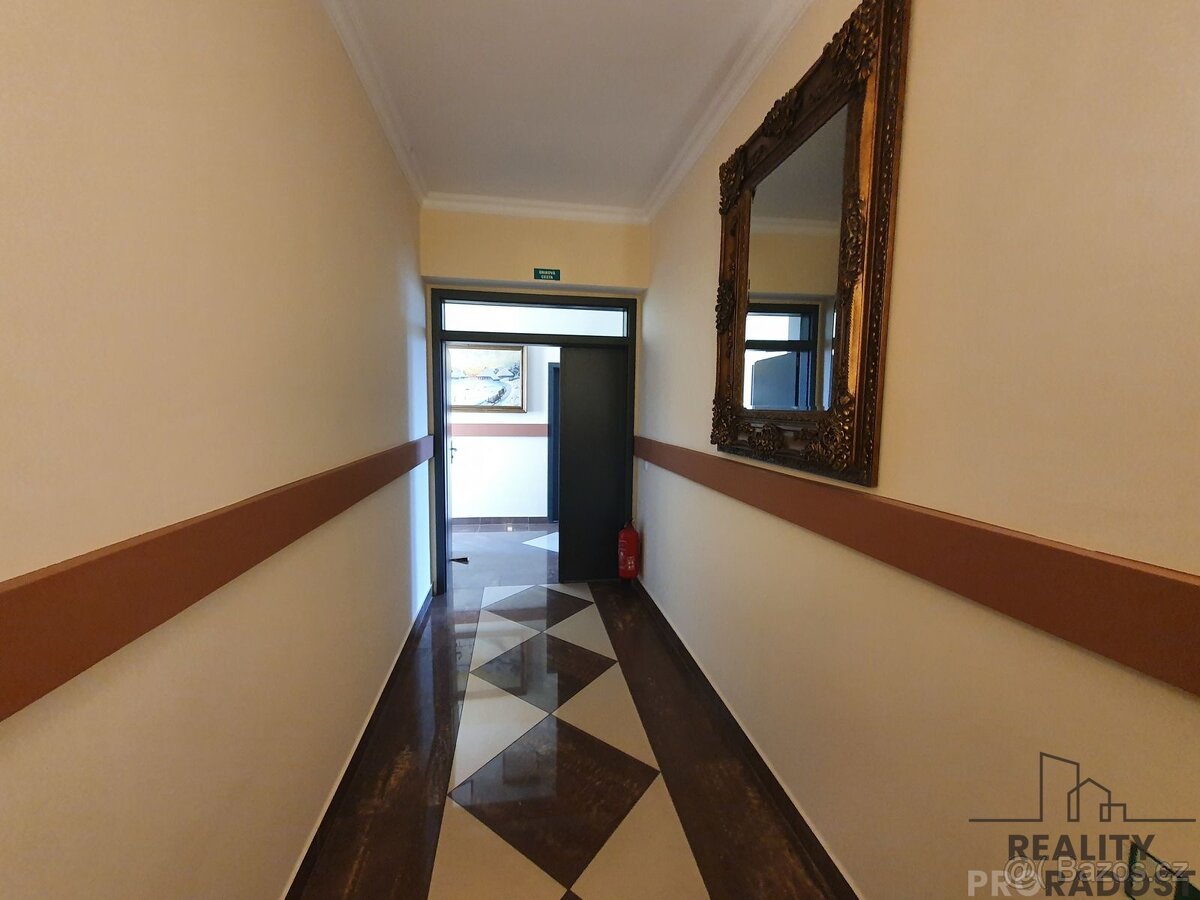 Pivovar s restaurací a ubytováním, 2458m2, Držovice, okres - 9