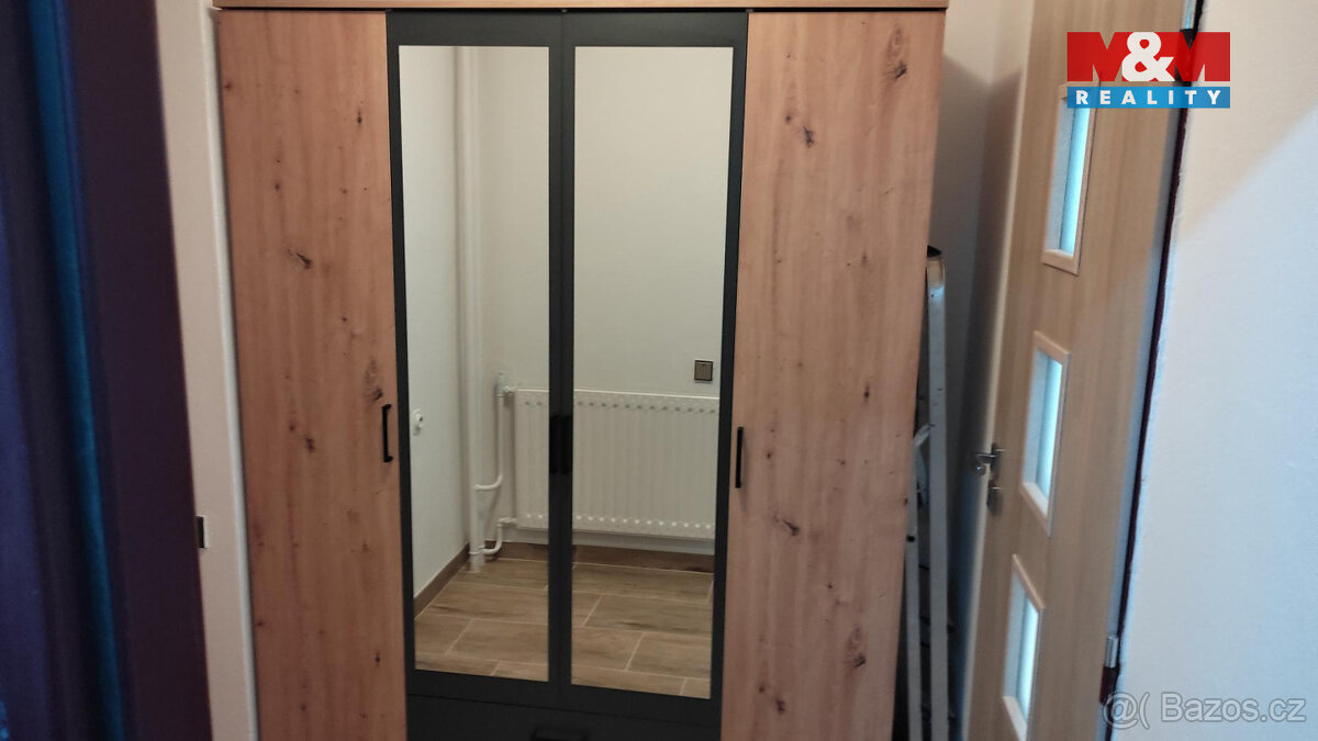 Pronájem bytu 1+1, 45 m², Hradec Králové, ul. Křivá - 9