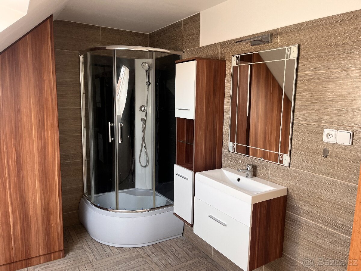 Rodinný dům 138m2, pozemek 427 - 9