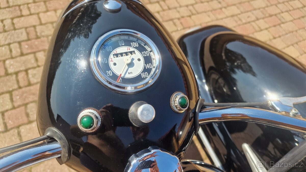 Jawa 500 -02 OHC se sajdou a pávem - 9