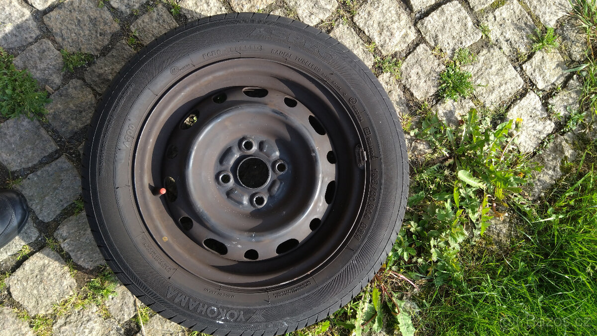 4ks letní pneu YOKOHAMA 185/60R14 82H vč. disků na Mazda 2 - 9
