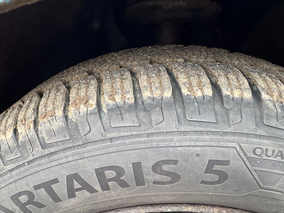 Volkswagen Golf 5 1.9TDI - 9