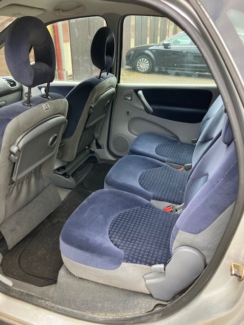 Citroen Xsara Picasso - 9