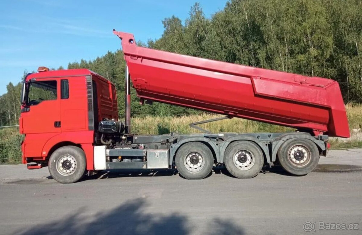 Sklápěč MAN TGX (2011) - 9