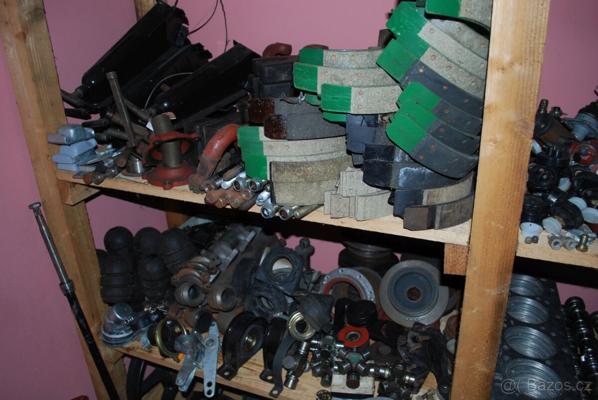 Avia A15 - A31T - velké množství NOVÝCH dílů - 9