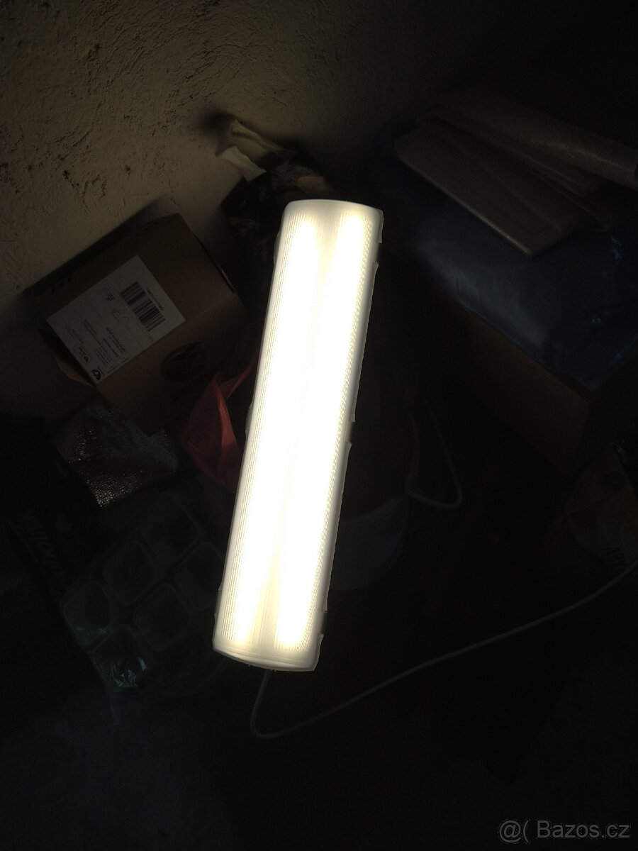 LED svítidlo s regulační svítivosti - 9