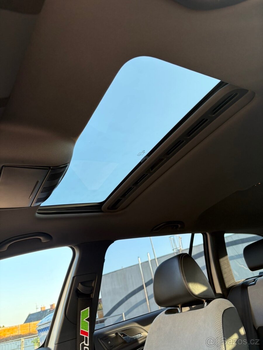 Škoda octavia 2 rs facelift - 9