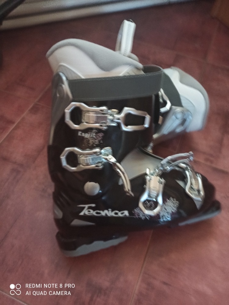 Dámské lyže + lyžáky - 9