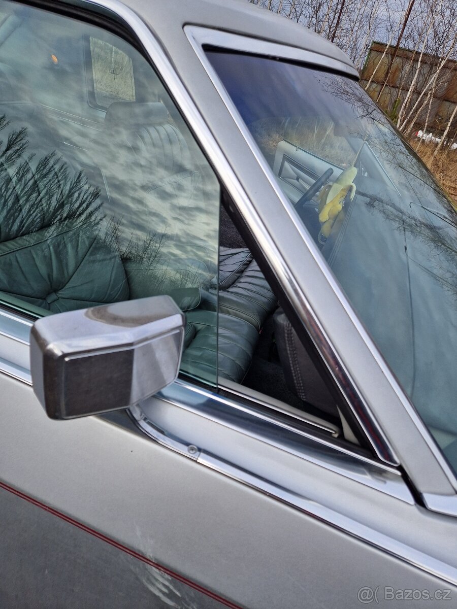 Lincoln Continental Town Coupé (1979) - 9