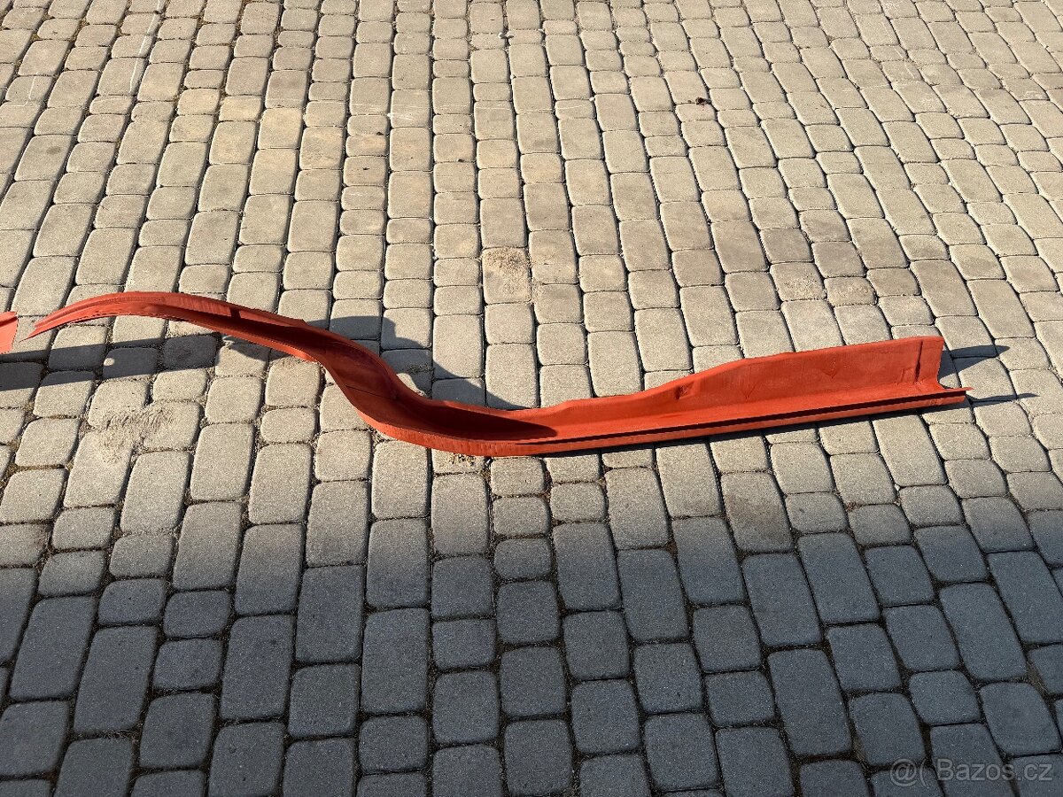 vnitřní práh Gaz 21 Volha novy - 9