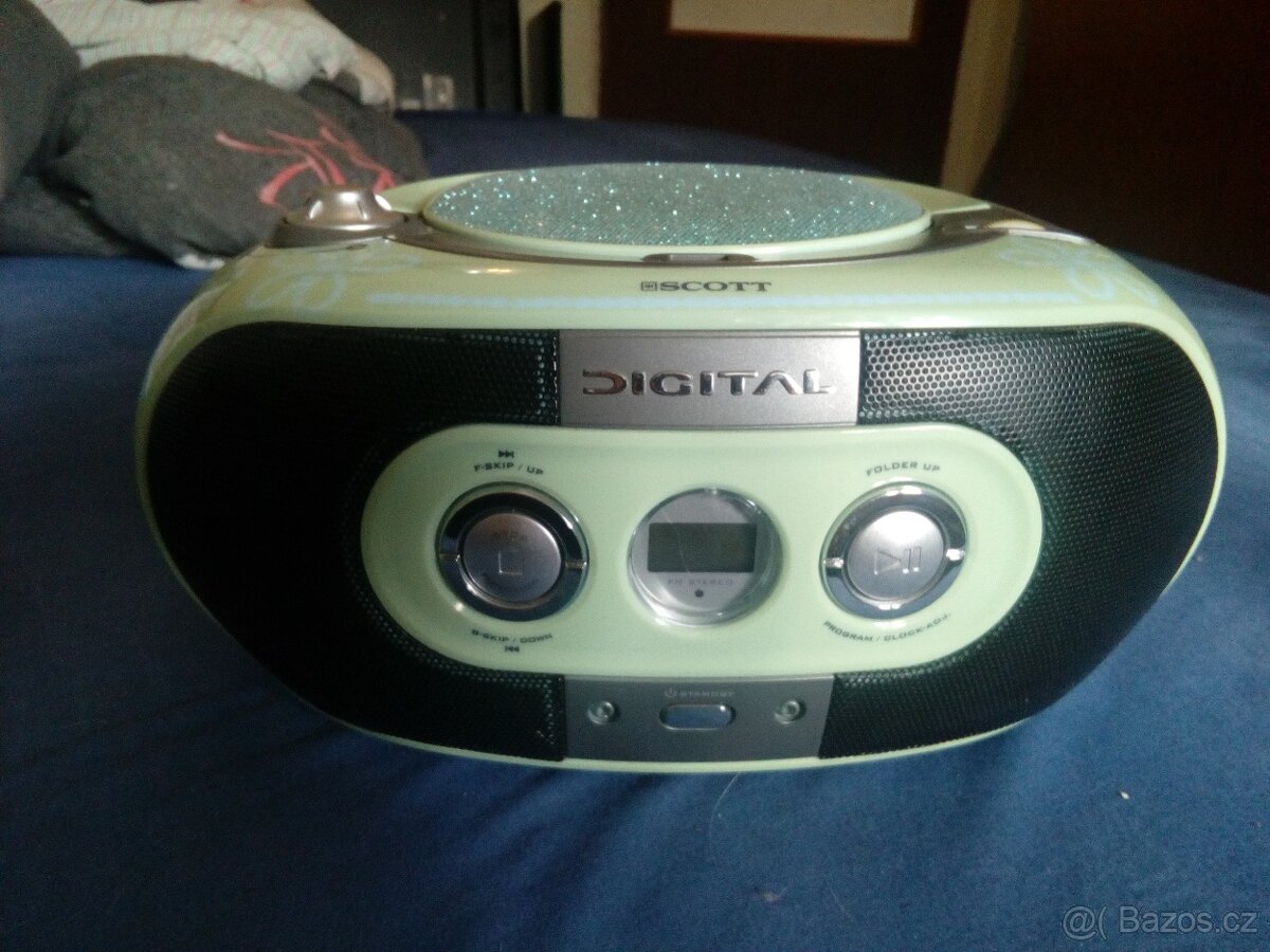 Sharp CD-BA250,Aiwansx-r51,Panasonic SA-PM04,LG,radia - 9