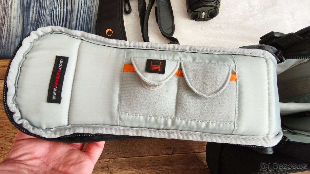 Nikon D7500, 2 objektivy a příslušenství - 9