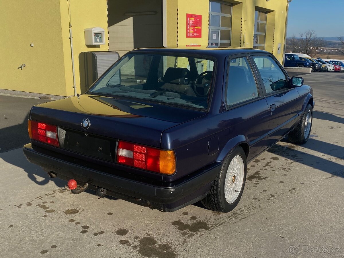 BMW 318i Coupe; E30; r.v. 1990, originální stav - 9