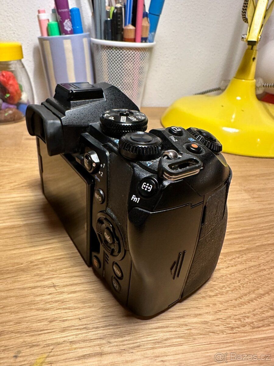 Olympus OM-D E-M1 Mark II - 9