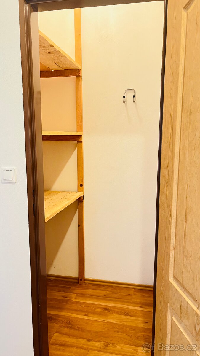 Pronájem bytu 3+kk, 93m2, Modřecká, Polička - 9