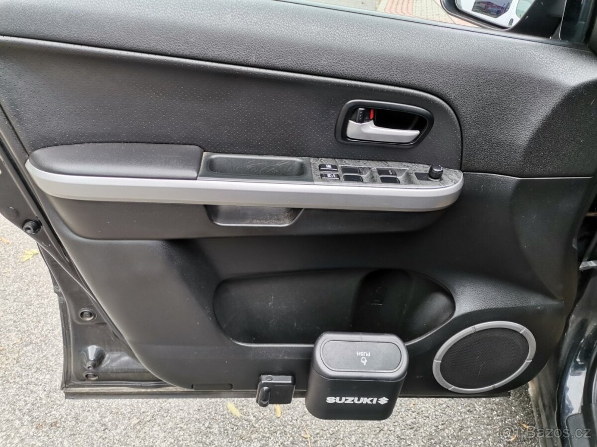 Suzuki Grand Vitara 1.9DDis 95kw 4x4 Tažné - 9