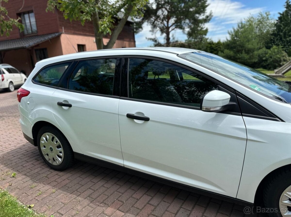 Prodám Ford Focus 1.0 EcoBoost 74kw - 9